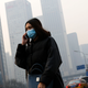 Ilustración para el artículo titulado Las autoridades chinas decretan la alerta roja por contaminación en Pekín